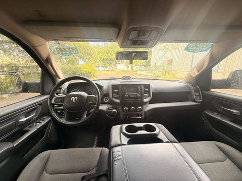 Used 2019 RAM 1500 Tradesman RWD image 12
