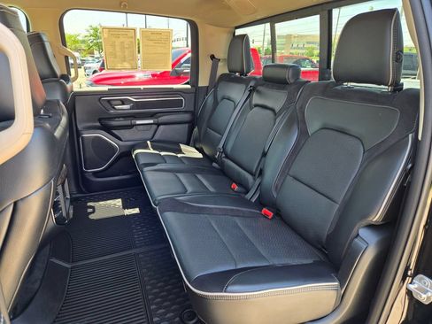 Used 2020 RAM 1500 Laramie AWD/4WD image 29