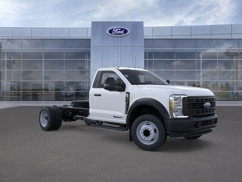 New 2026 Ford F550 2WD Regular Cab Super Duty image 38