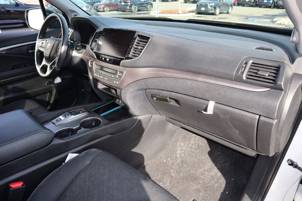 Used 2024 Honda Ridgeline Sport image 27