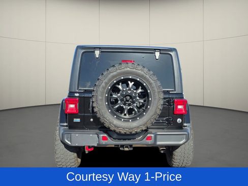 Used 2019 Jeep Wrangler Unlimited Rubicon AWD/4WD image 6