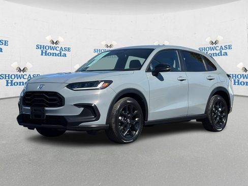 Used 2024 Honda HR-V Sport image 2