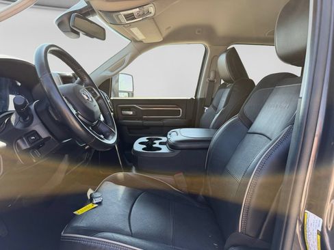 Used 2024 RAM 2500 Laramie AWD/4WD image 23