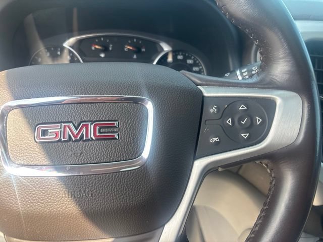 Used 2021 GMC Acadia SLT w/ LPO, Floor Liner Package FWD image 31