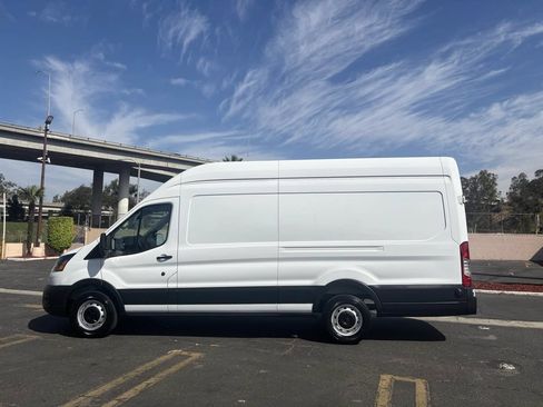 Used 2025 Ford Transit 250 148 High Roof Extended w/ Load Area Protection Package RWD image 7