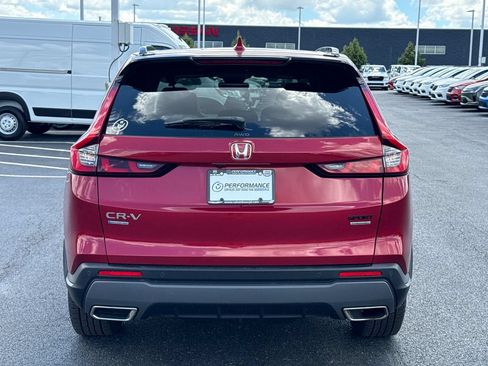 Used 2023 Honda CR-V Sport Touring image 4