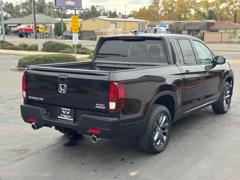 Used 2022 Honda Ridgeline Sport image 6