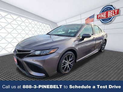 Used 2022 Toyota Camry SE