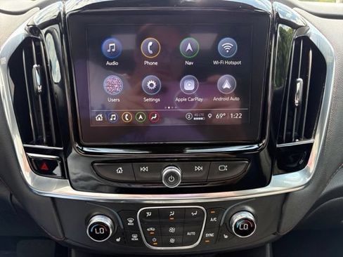 Used 2023 Chevrolet Traverse RS AWD/4WD image 32