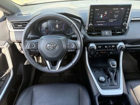 Used 2022 Toyota RAV4 XSE image 13