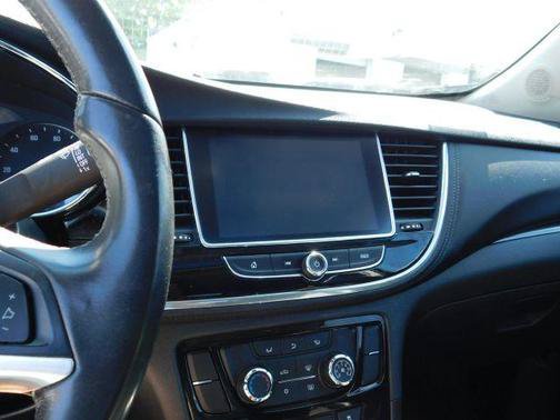 Used 2019 Buick Encore Sport Touring AWD/4WD image 15