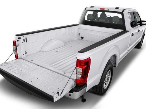 Used 2022 Ford F250 Limited AWD/4WD image 4