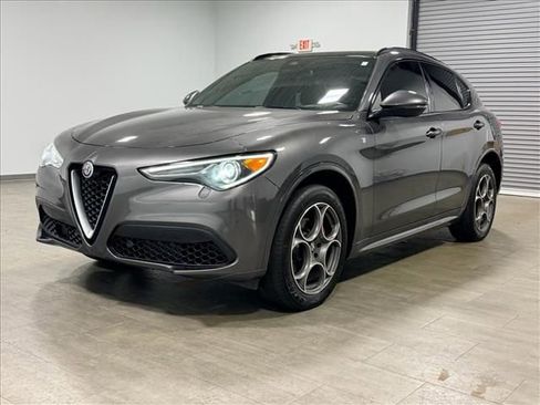 Used 2022 Alfa Romeo Stelvio Ti w/ Active Assist Plus Package image 8