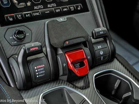 Used 2024 Lamborghini Urus Performante image 49