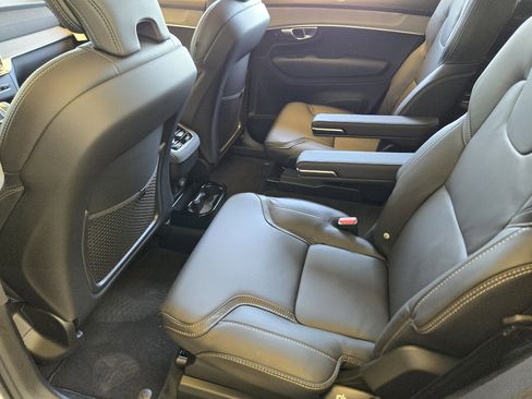 New 2026 Volvo XC90 B6 Ultra image 31