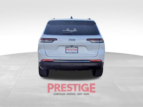 New 2025 Jeep Grand Cherokee L Limited w/ Luxury Tech Group II image 6