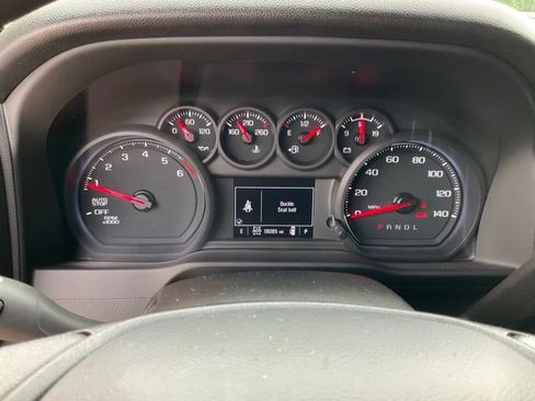 Used 2024 GMC Sierra 1500 Pro w/ Trailering Package AWD/4WD image 9