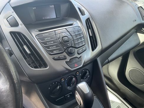 Used 2016 Ford Transit Connect XL FWD image 11