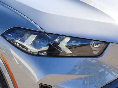 New 2026 BMW X5 sDrive40i w/ M Sport Package image 8