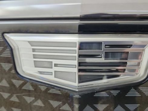 Used 2024 Cadillac Lyriq Sport RWD image 31
