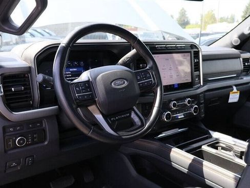 Used 2023 Ford F350 Platinum w/ FX4 Off-Road Package AWD/4WD image 20