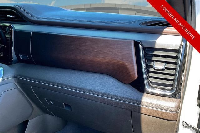 Used 2023 GMC Sierra 1500 Denali w/ Technology Package AWD/4WD image 16
