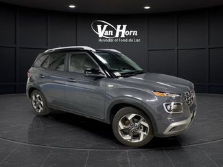 Used 2023 Hyundai Venue Limited w/ Cargo Package video 1