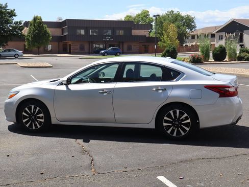 Used 2018 Nissan Altima 2.5 SL FWD image 8