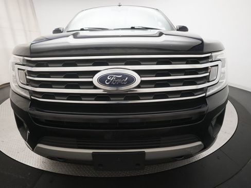 Used 2020 Ford Expedition Max XLT w/ Equipment Group 202A AWD/4WD image 22