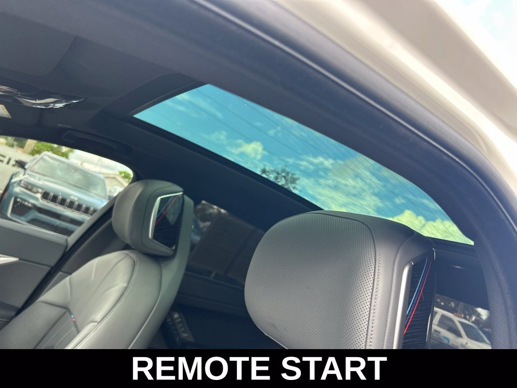 Used 2026 BMW 740i RWD image 11