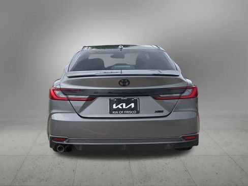 Used 2025 Toyota Camry XSE FWD image 5