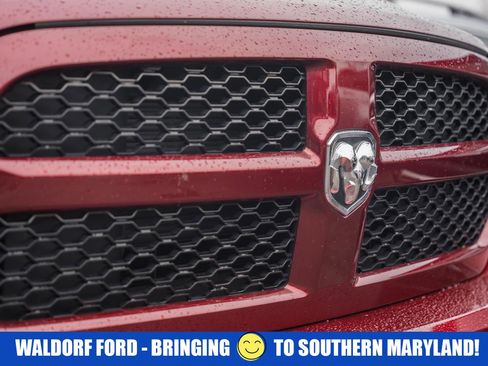 Used 2018 RAM 1500 Express image 9