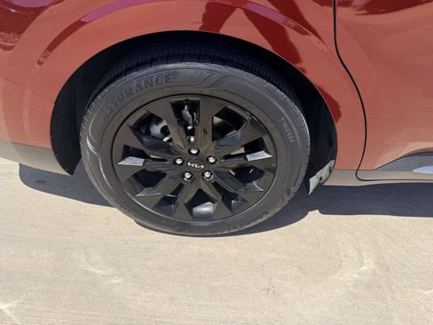 Used 2023 Kia Carnival SX FWD image 26