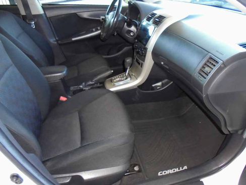 Used 2010 Toyota Corolla S FWD image 8