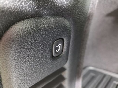 Used 2022 Dodge Durango GT w/ Blacktop Package AWD/4WD image 33