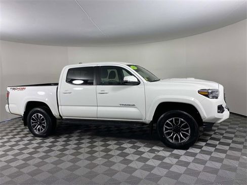 Used 2023 Toyota Tacoma TRD Sport image 10