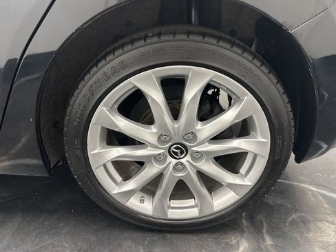 Used 2014 MAZDA MAZDA3 s Grand Touring image 31