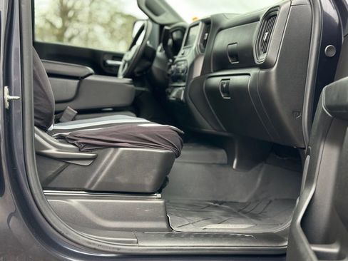 Used 2024 Chevrolet Silverado 2500 Custom w/ Custom Value Package image 25