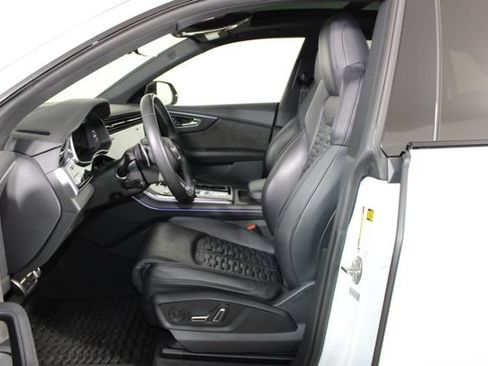 Used 2022 Audi RS Q8 AWD/4WD image 5