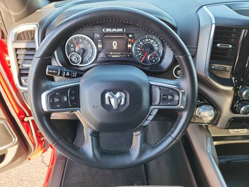 Used 2024 RAM 1500 Laramie image 18