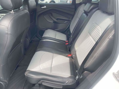 Used 2018 Ford Escape SE w/ SE Sport Appearance Package AWD/4WD image 13