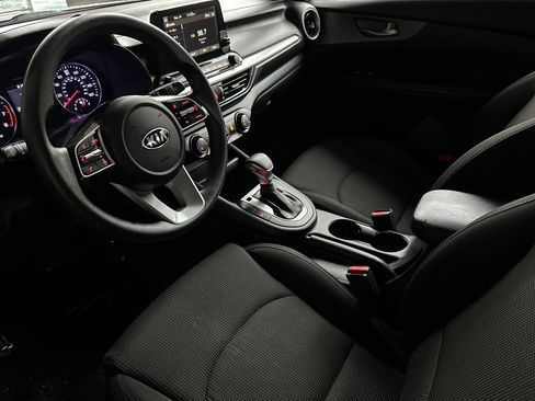 Used 2020 Kia Forte LXS image 10