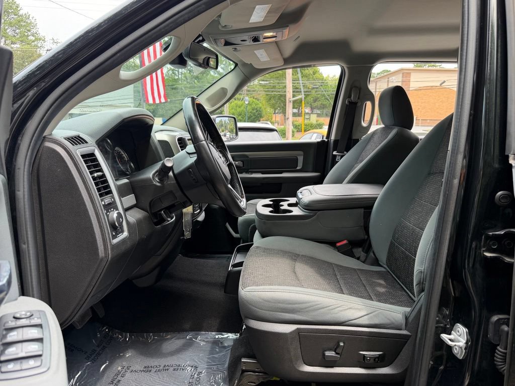Used 2019 RAM 1500 Big Horn AWD/4WD image 24