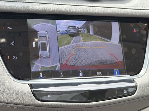 New 2026 Cadillac XT5 Premium Luxury w/ Driver Assist Package FWD image 23