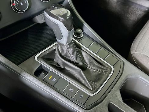 Used 2024 Volkswagen Jetta S image 18