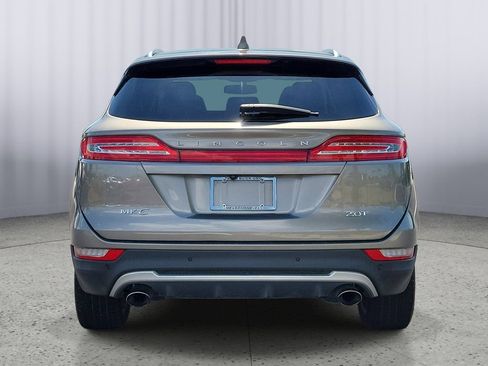 Used 2017 Lincoln MKC Premiere FWD image 6