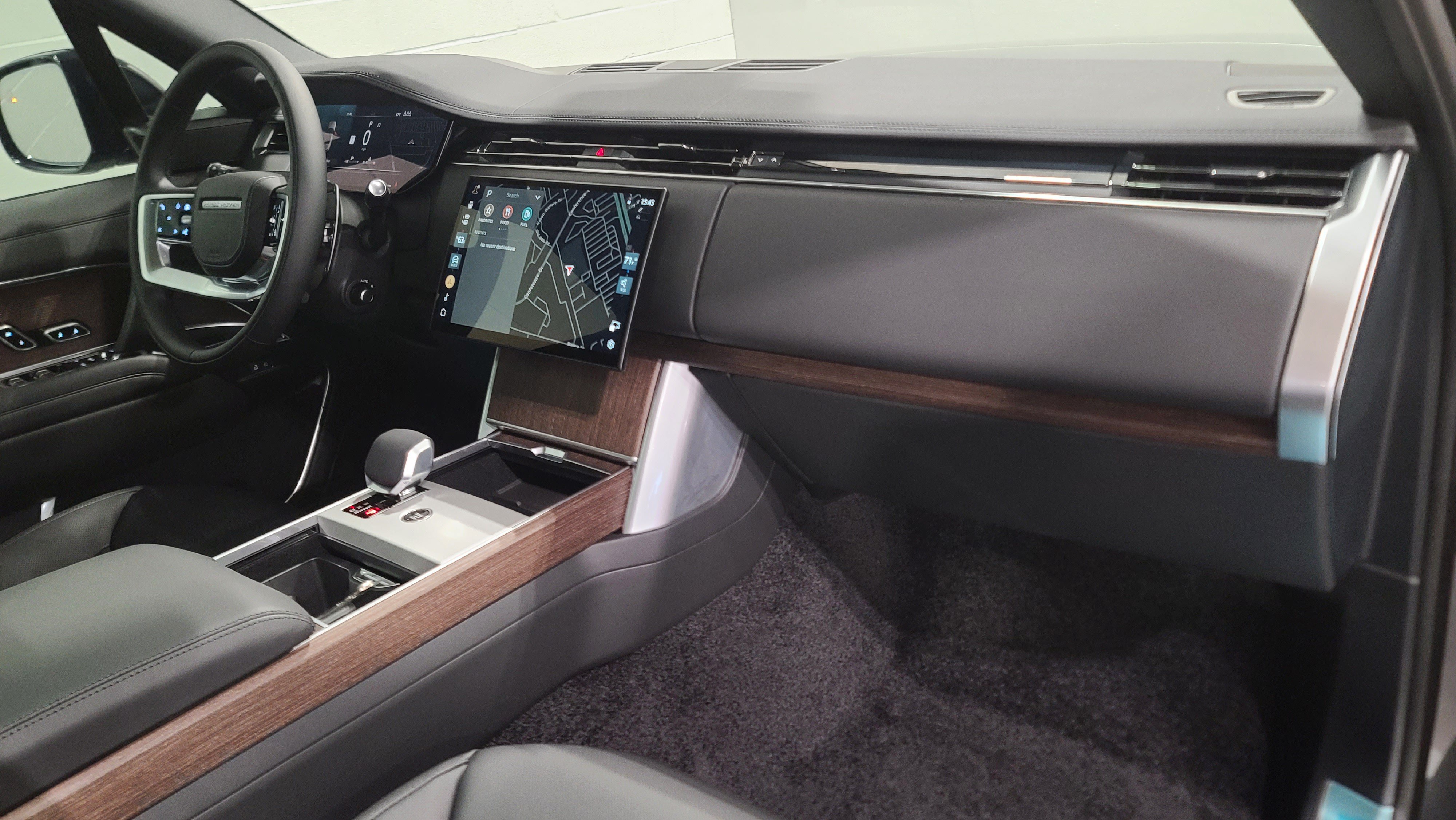 New 2026 Land Rover Range Rover SE AWD/4WD image 4