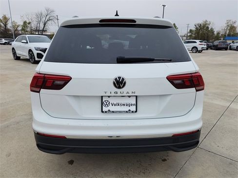 Certified 2024 Volkswagen Tiguan S image 3