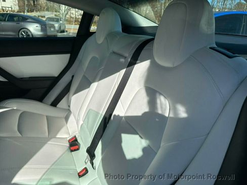 Used 2019 Tesla Model 3 Standard Range Battery RWD image 18