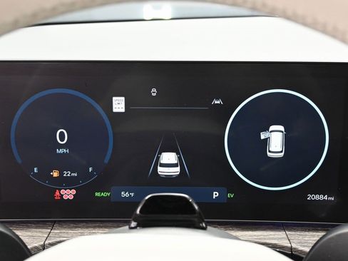 Used 2024 Hyundai Santa Fe Limited image 22